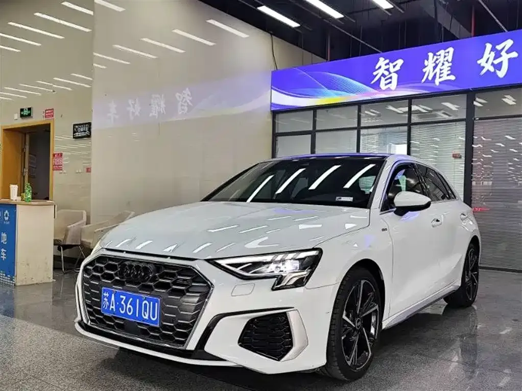 Audi A3 2022 из CN, фото 1