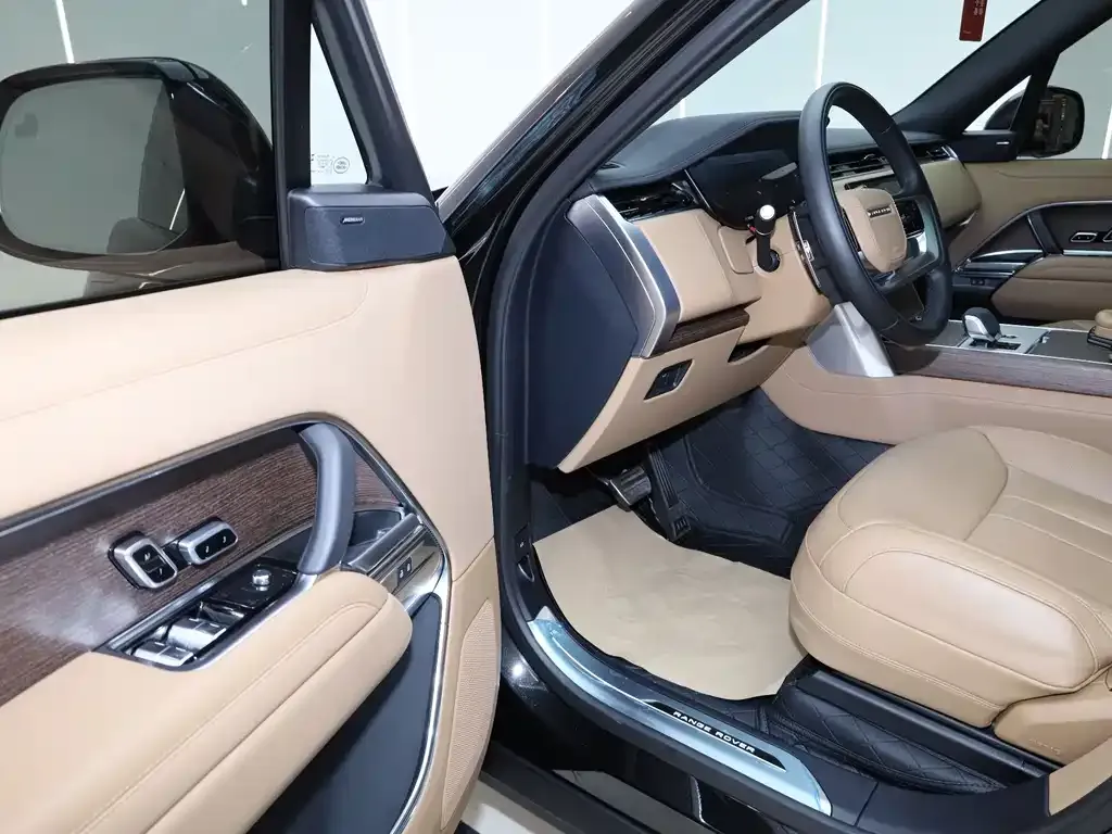 Land Rover Range Rover 2025 из CN, фото 10