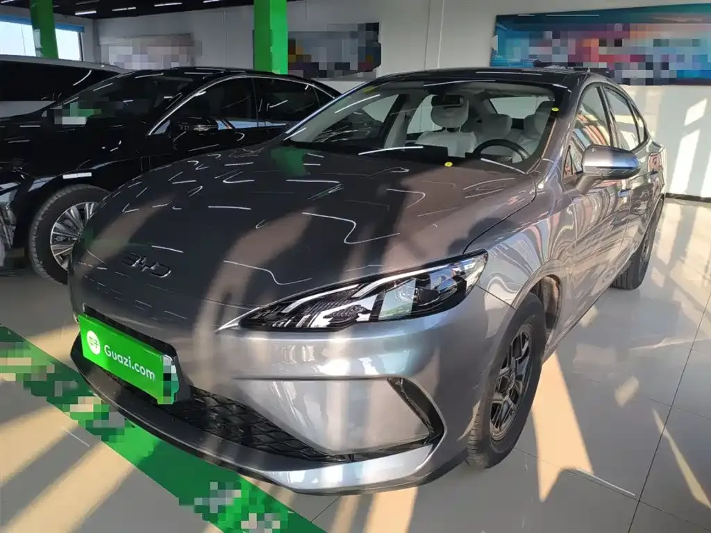 BYD Seal 05 DM-i — фото 1