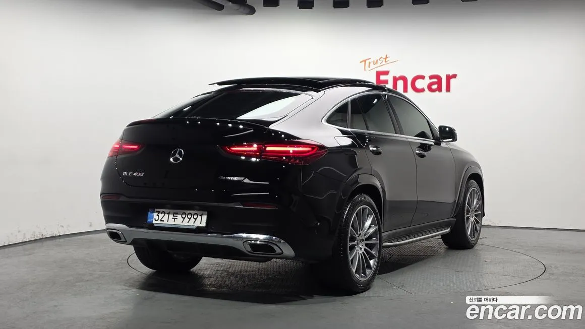 Mercedes-Benz GLE-Class — фото 4