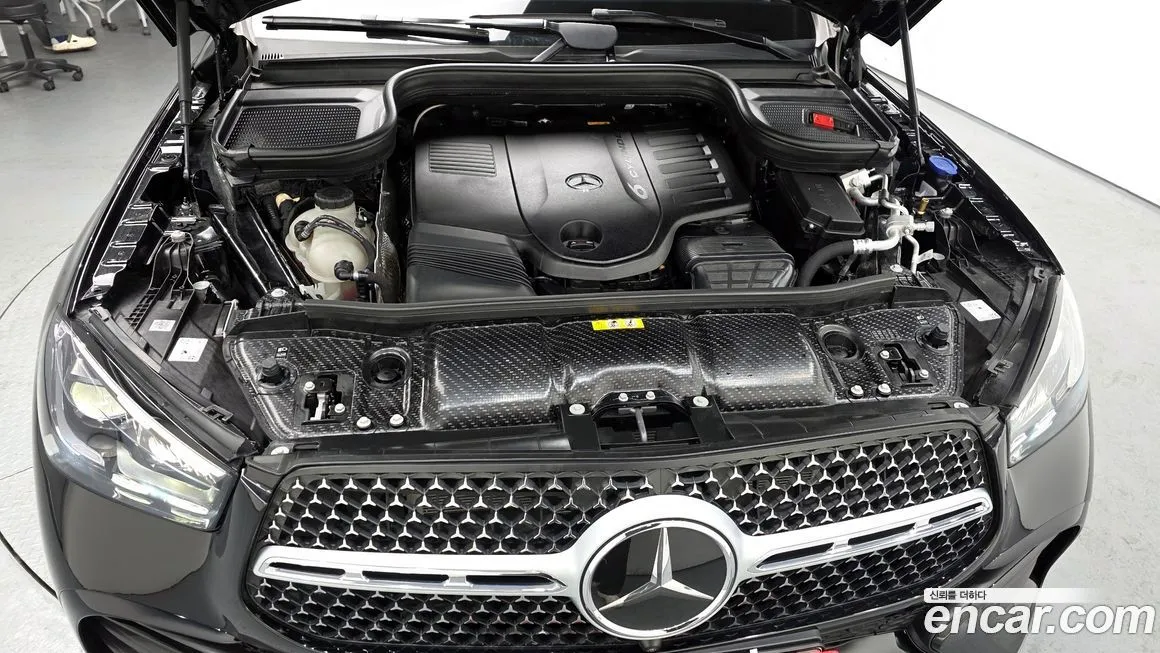 Mercedes-Benz GLE-Class — фото 10