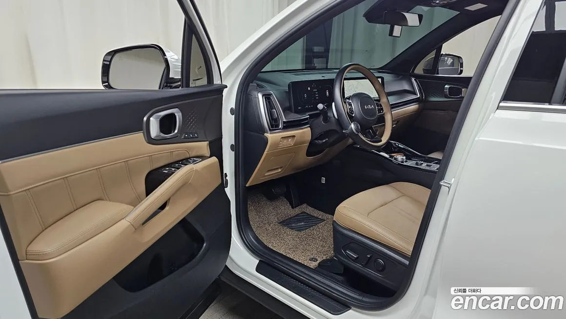 Kia Sorento — фото 6