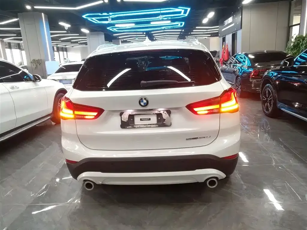 BMW X1 2021 из CN, фото 5