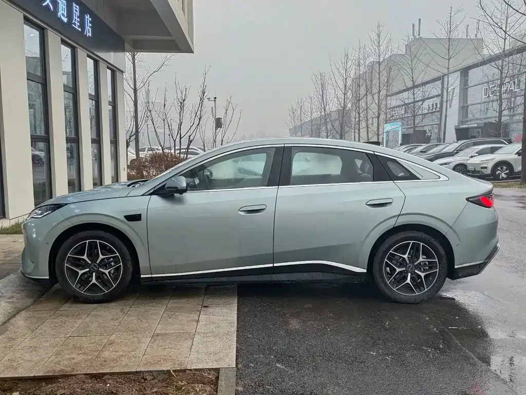 BYD Seal 06 — фото 10