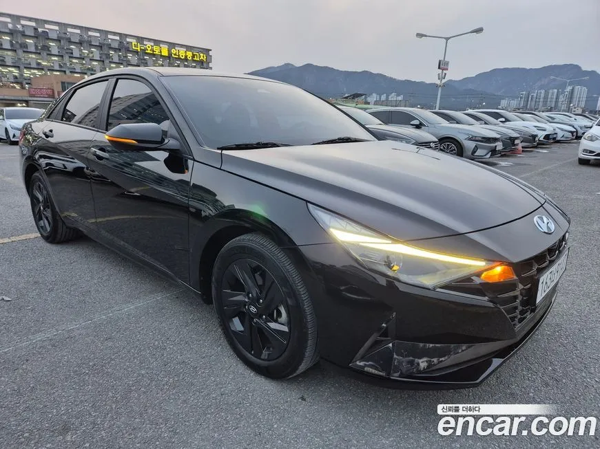 Hyundai AVANTE — фото 4