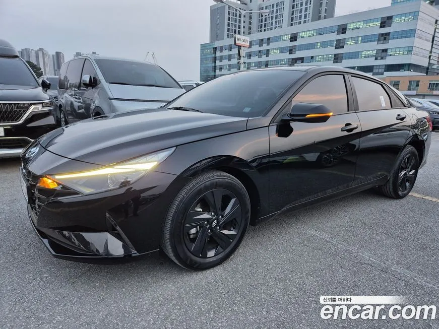 Hyundai AVANTE — фото 8