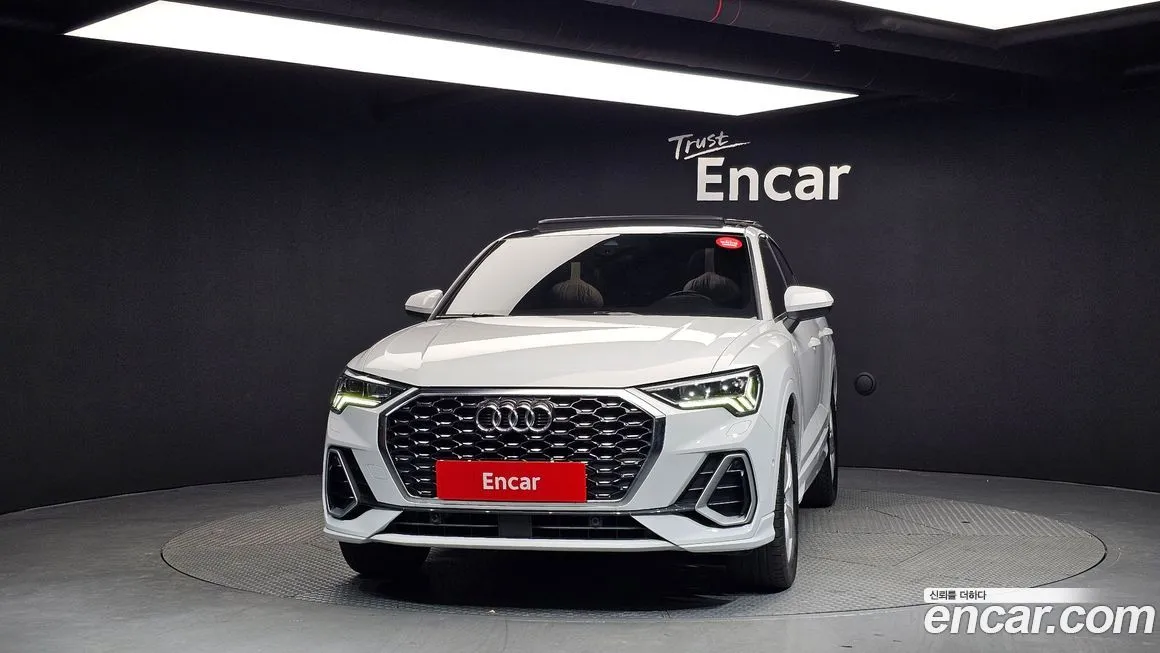 Audi Q3 2023 из KR, фото 2
