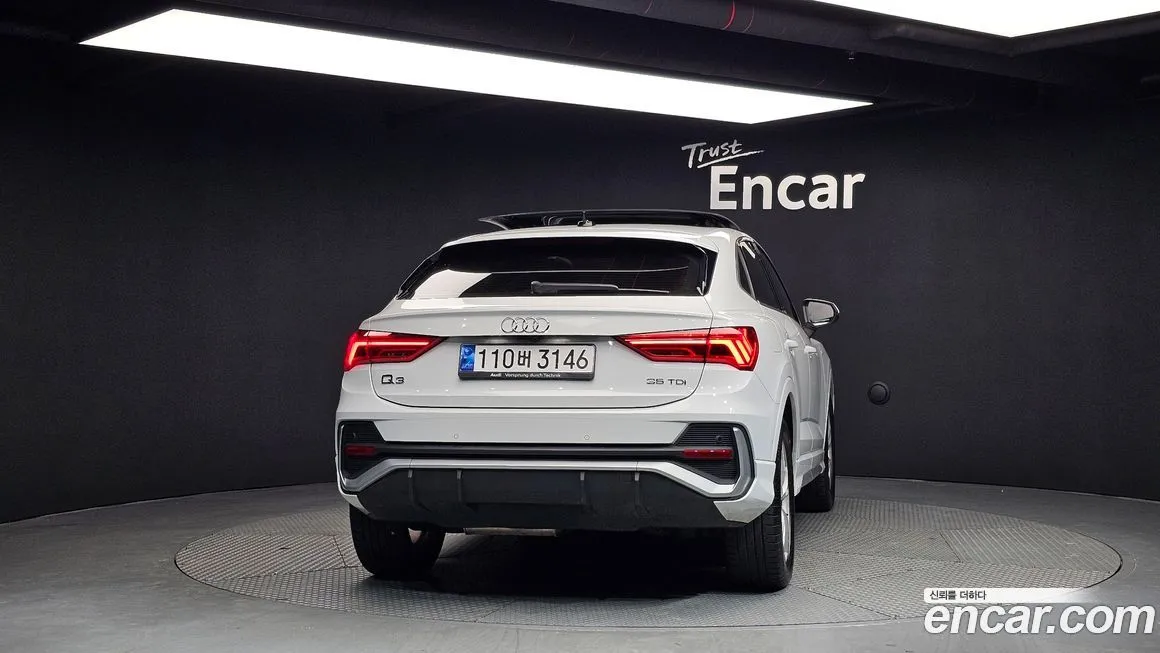 Audi Q3 2023 из KR, фото 4