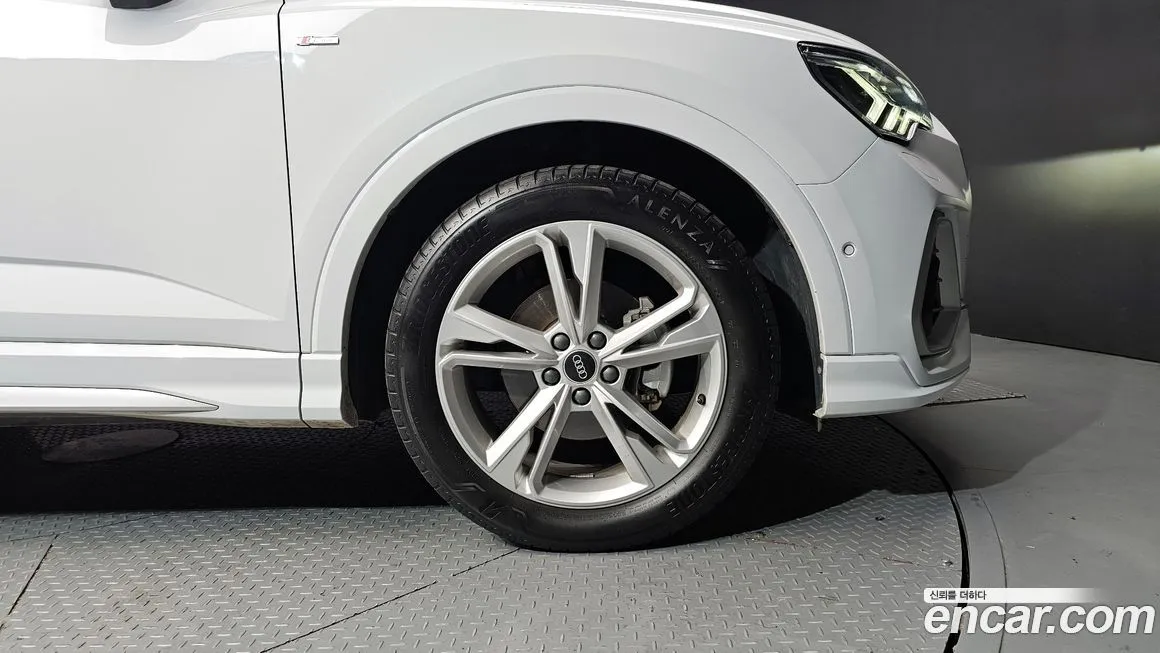 Audi Q3 2023 из KR, фото 6