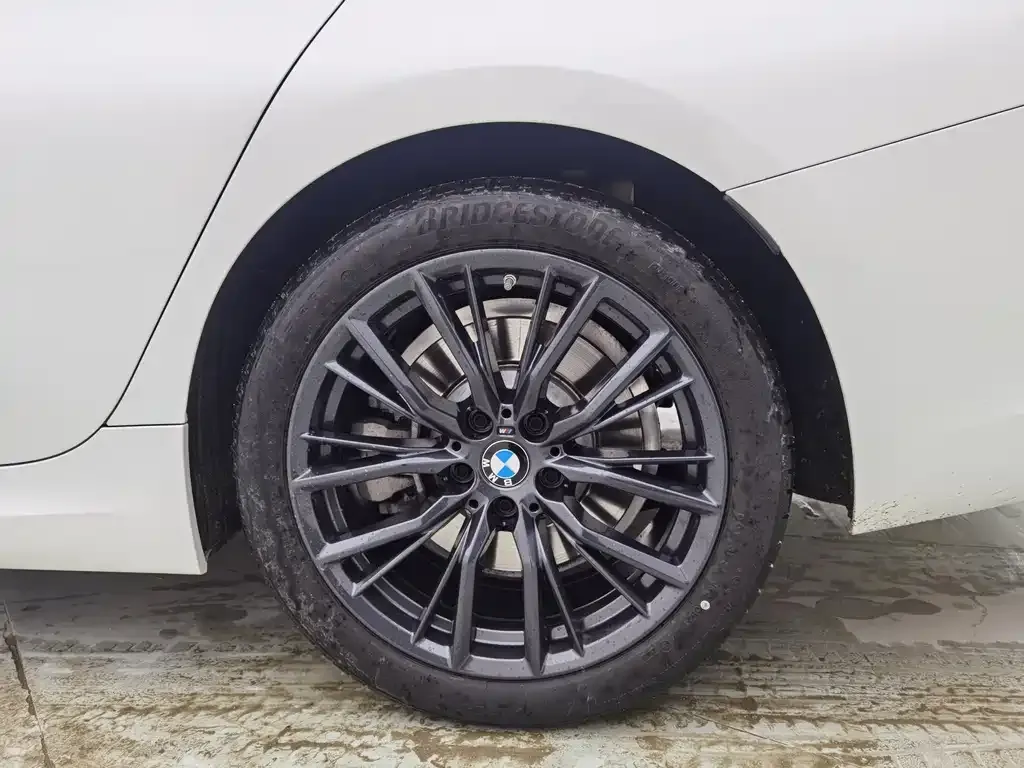 BMW 3 Series — фото 10