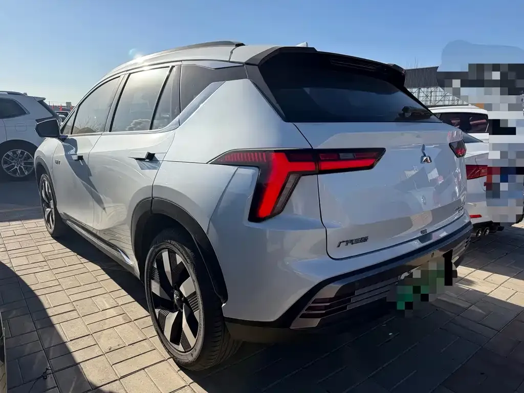 Mitsubishi AIRTREK 2023 из CN, фото 5