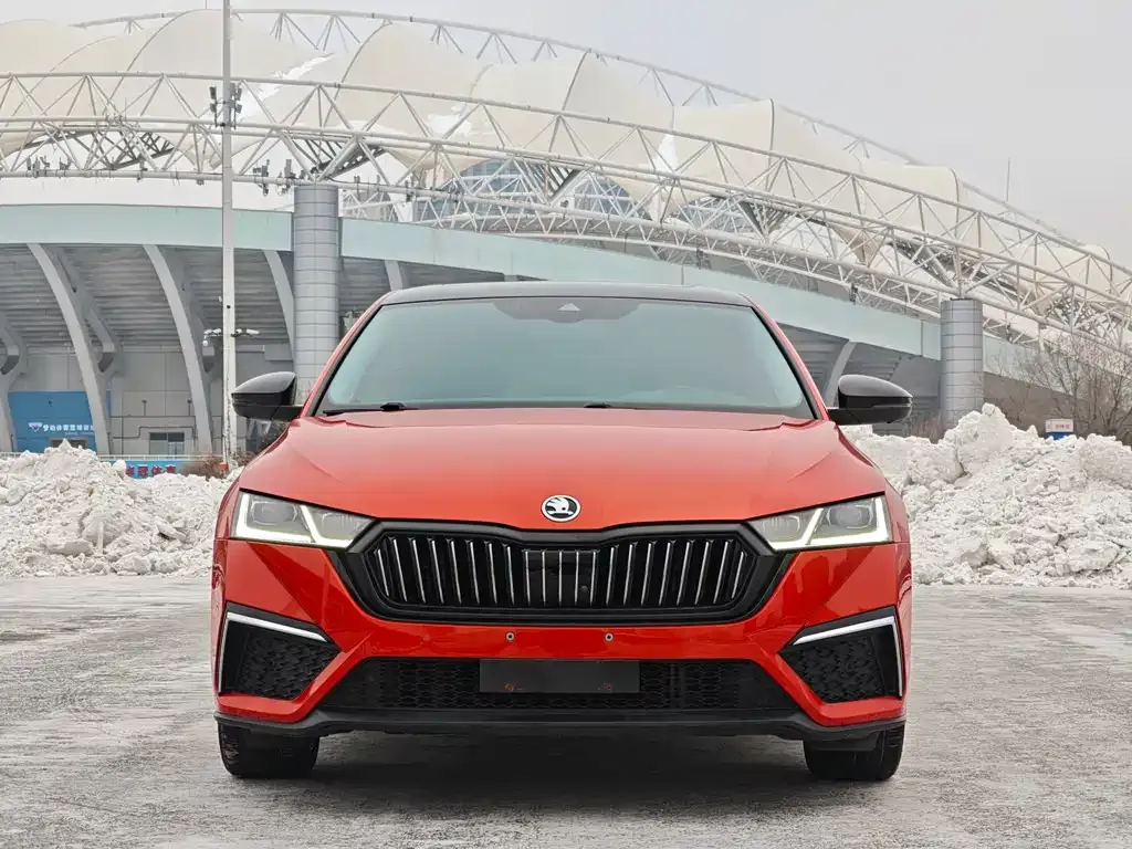 Skoda Octavia — фото 4