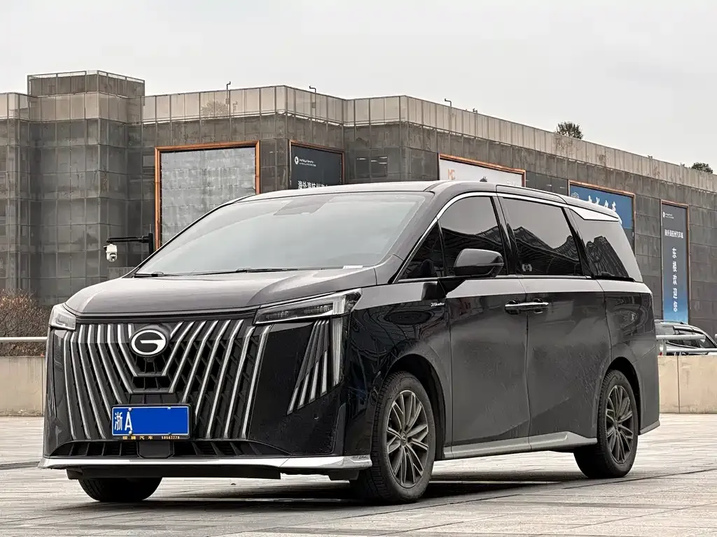 GAC Motor Trumpchi M8 — фото 1