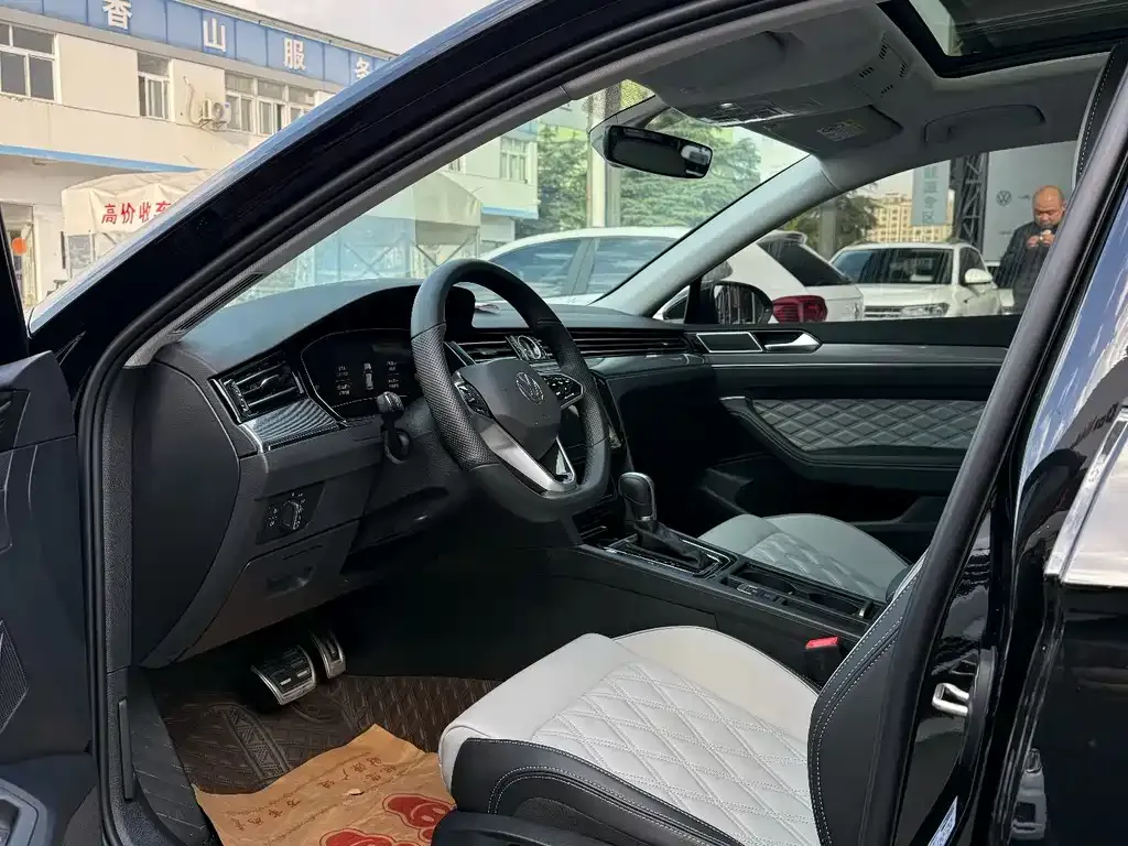 Volkswagen Magotan 2025 из CN, фото 2