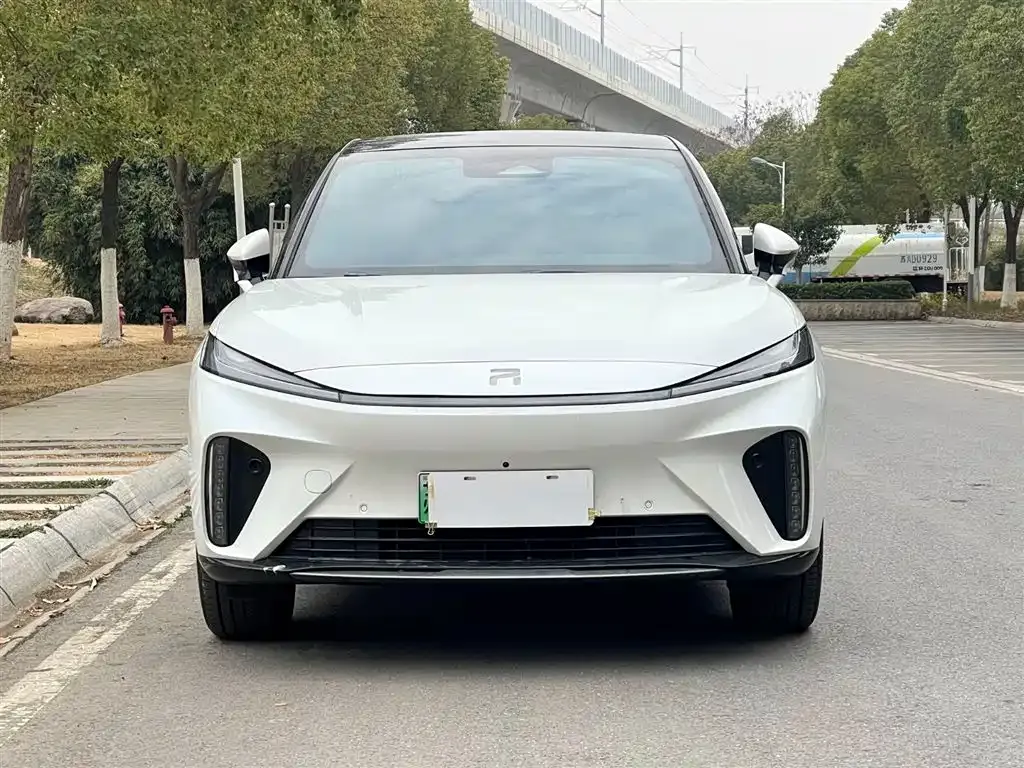 Roewe Feifan R7 2024 из CN, фото 6