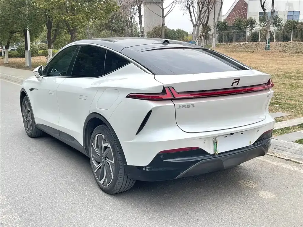 Roewe Feifan R7 2024 из CN, фото 10