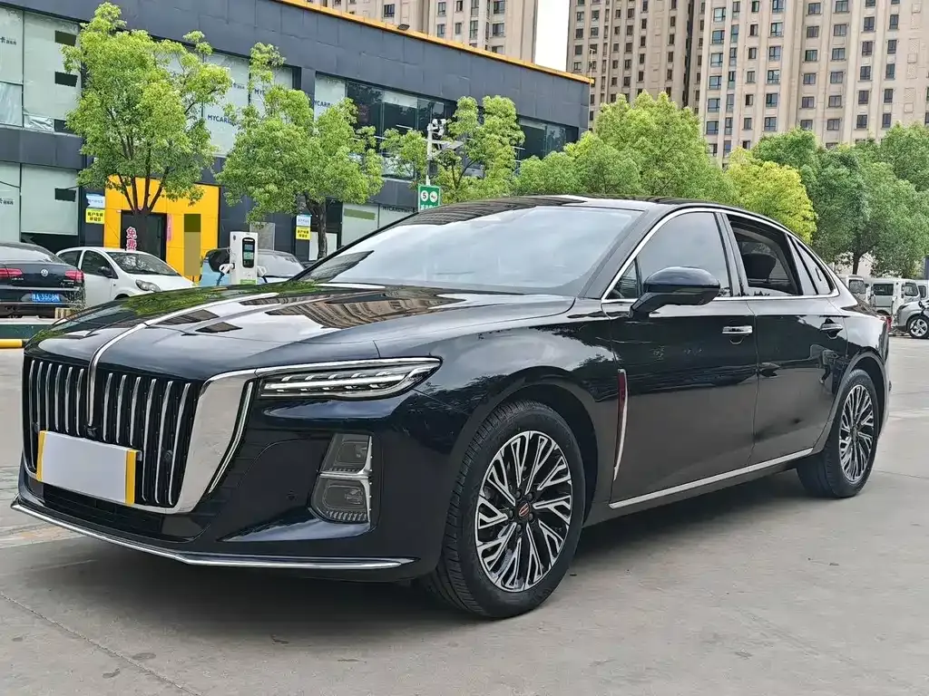 Hongqi H5 — фото 1