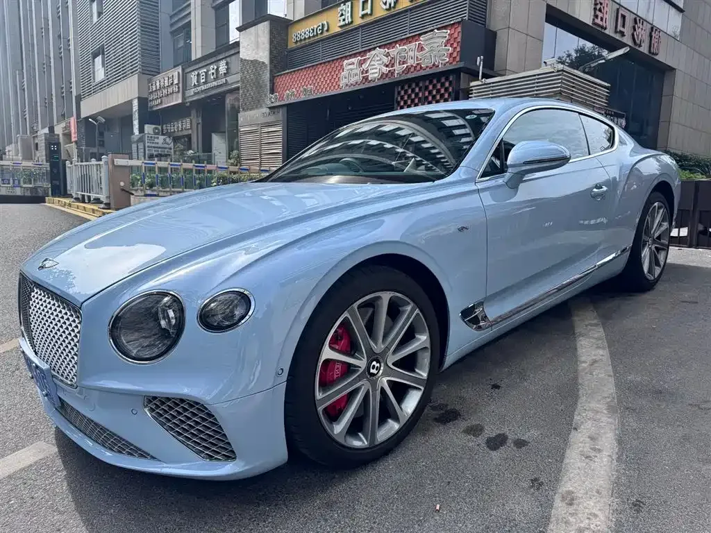Bentley Continental 2021 из CN, фото 1