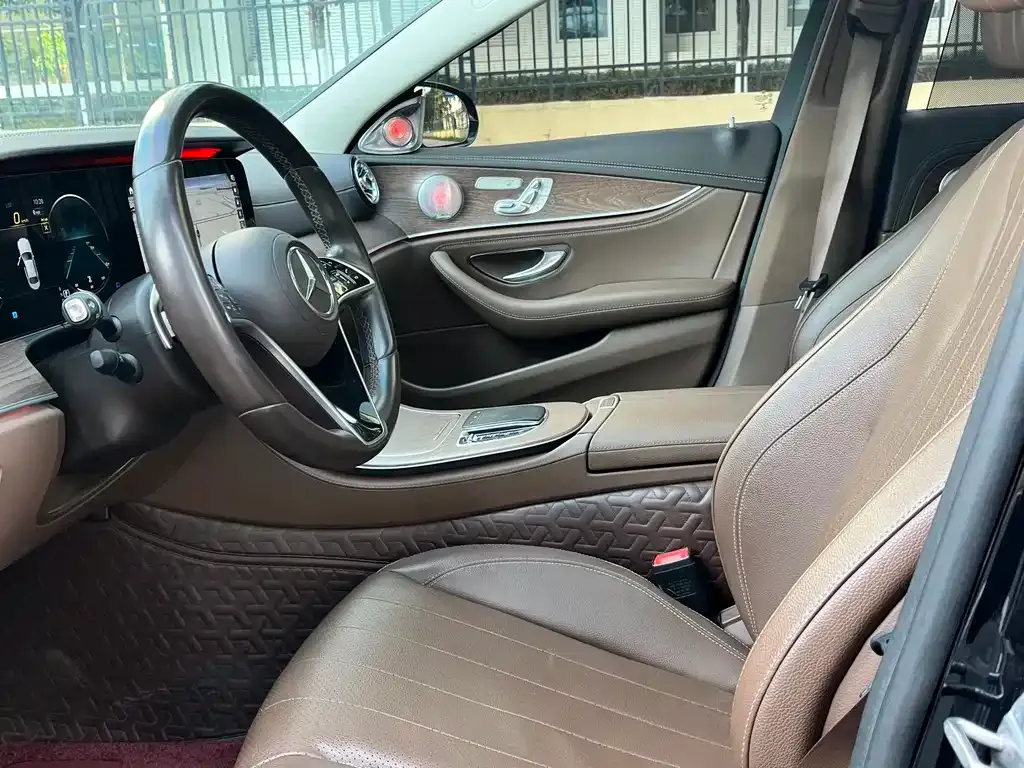 Mercedes-Benz E-Class 2022 из CN, фото 8