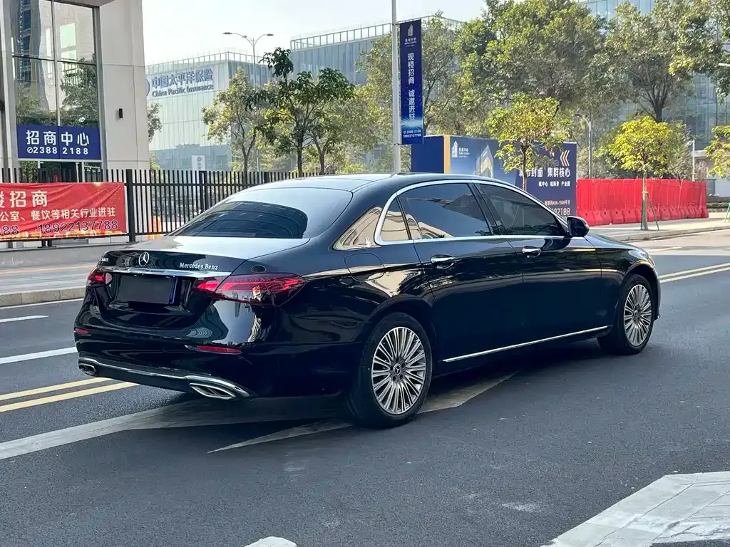 Mercedes-Benz E-Class 2022 из CN, фото 10