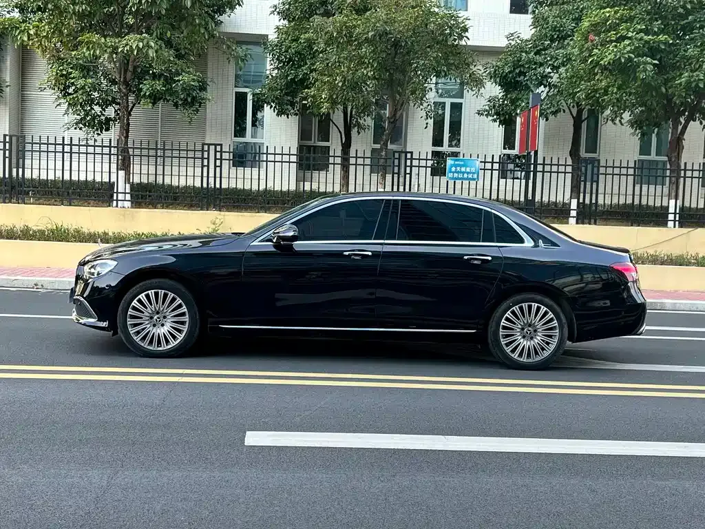 Mercedes-Benz E-Class 2022 из CN, фото 9