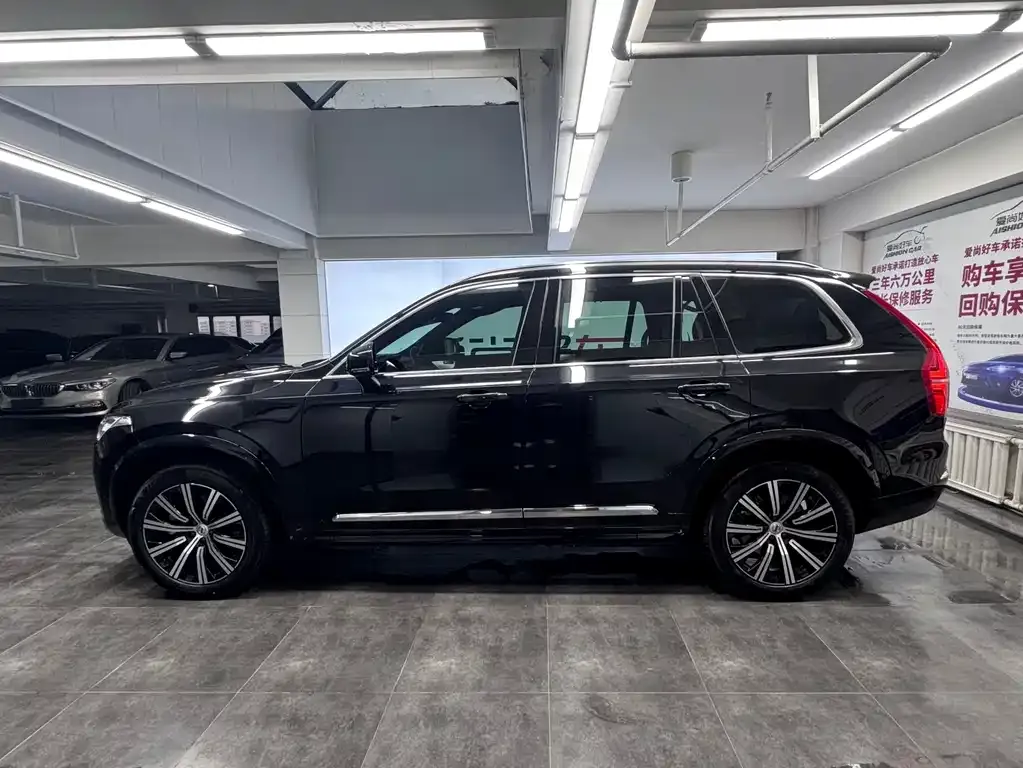 Volvo XC90 2023 из CN, фото 7