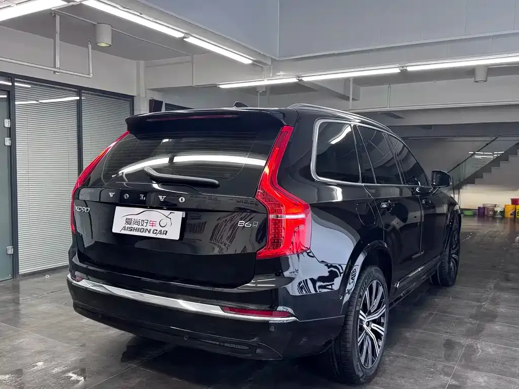 Volvo XC90 2023 из CN, фото 8