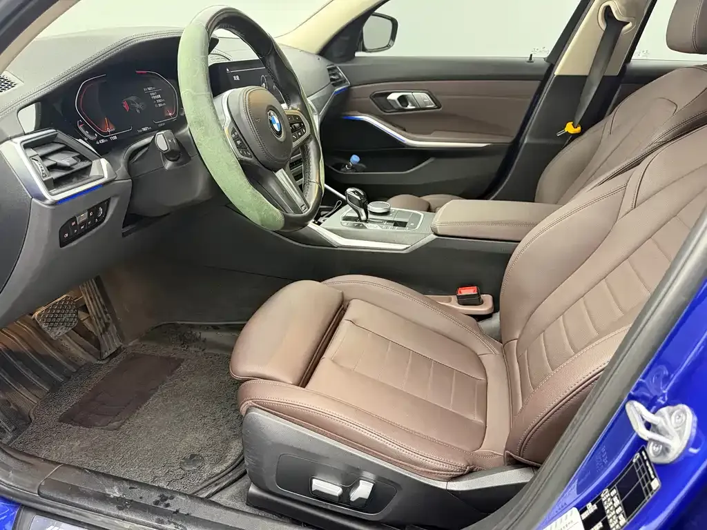 BMW 3 Series 2021 из CN, фото 5