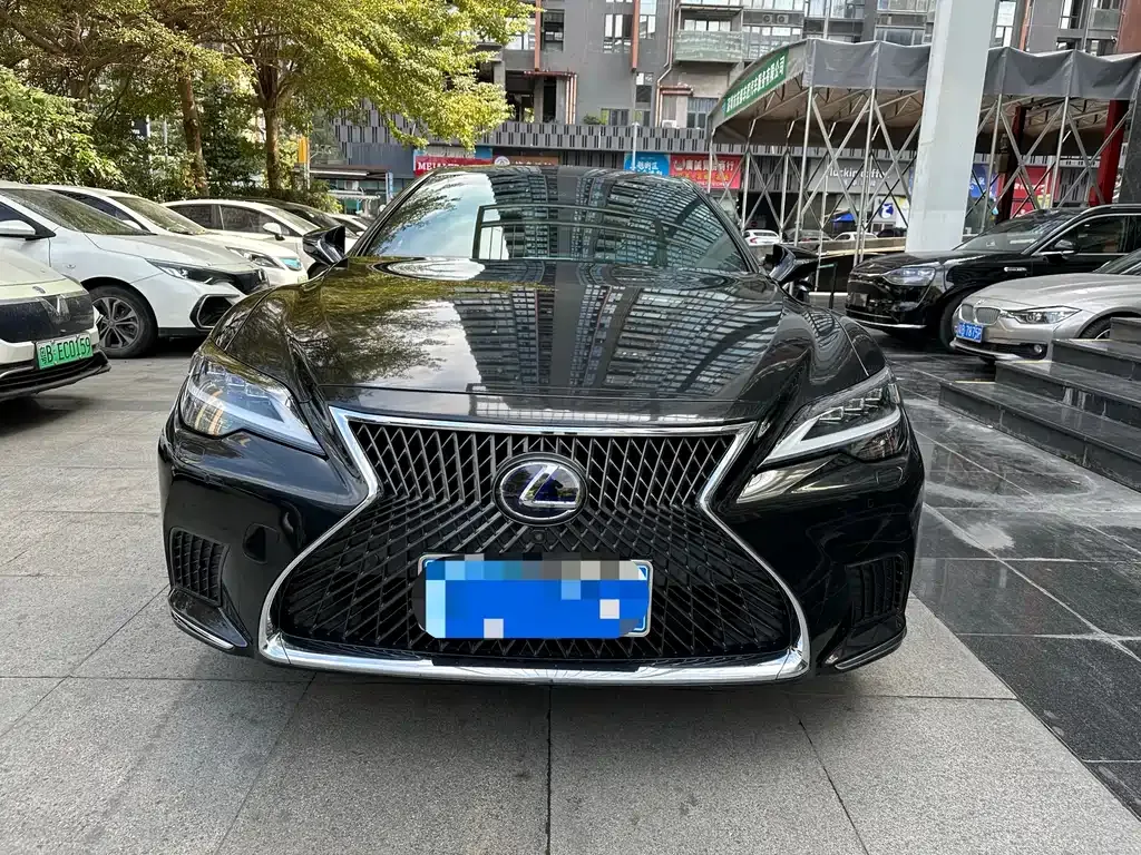 Lexus LS 2021 из CN, фото 8