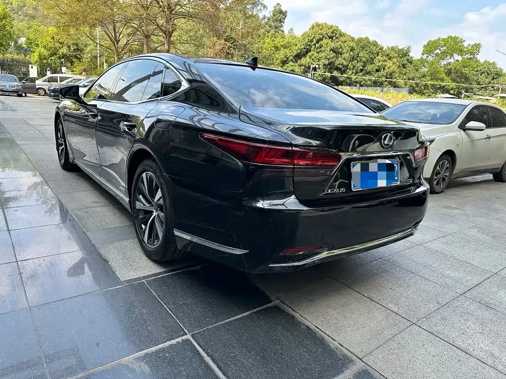 Lexus LS 2021 из CN, фото 6