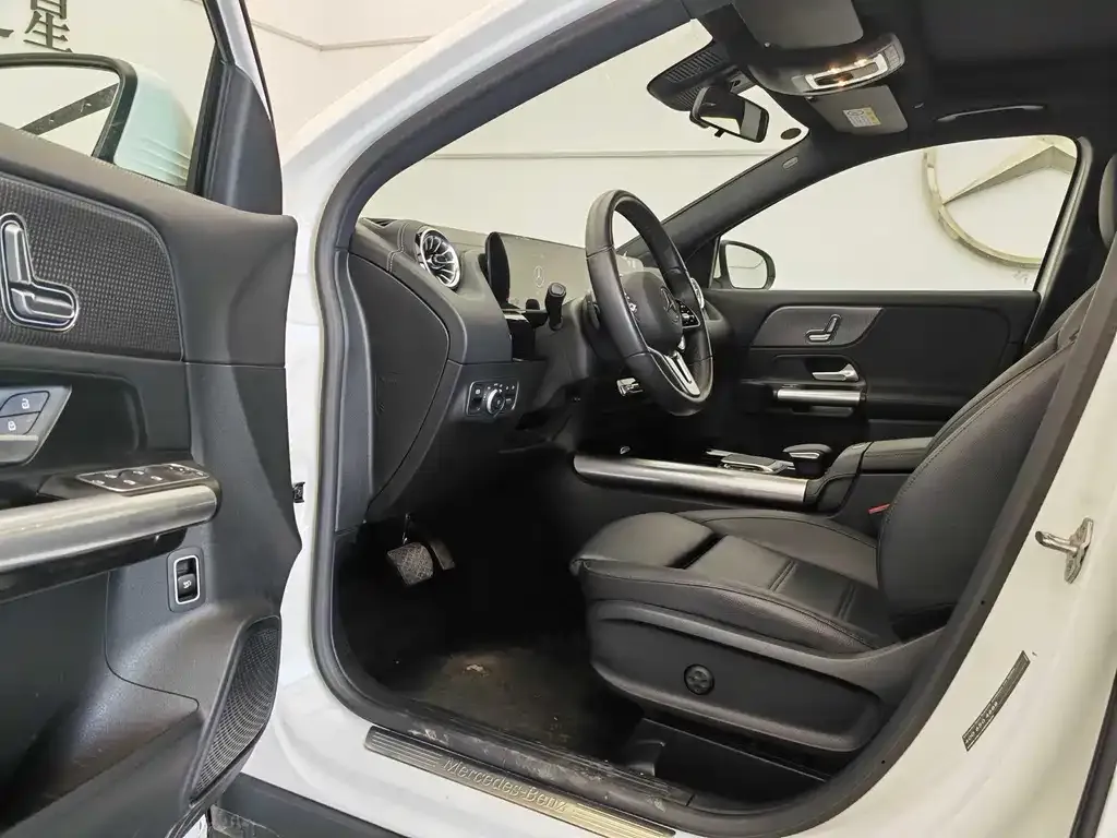 Mercedes-Benz GLA 2023 из CN, фото 6