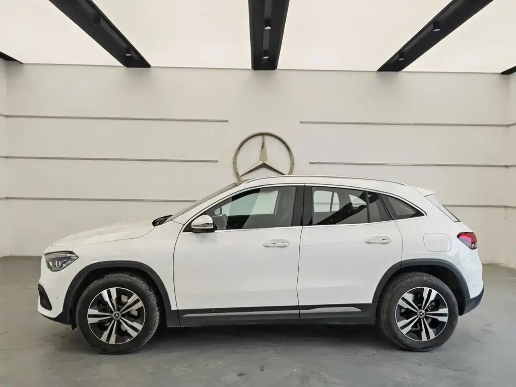 Mercedes-Benz GLA 2023 из CN, фото 9