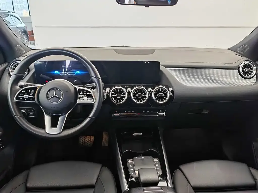 Mercedes-Benz GLA 2023 из CN, фото 5