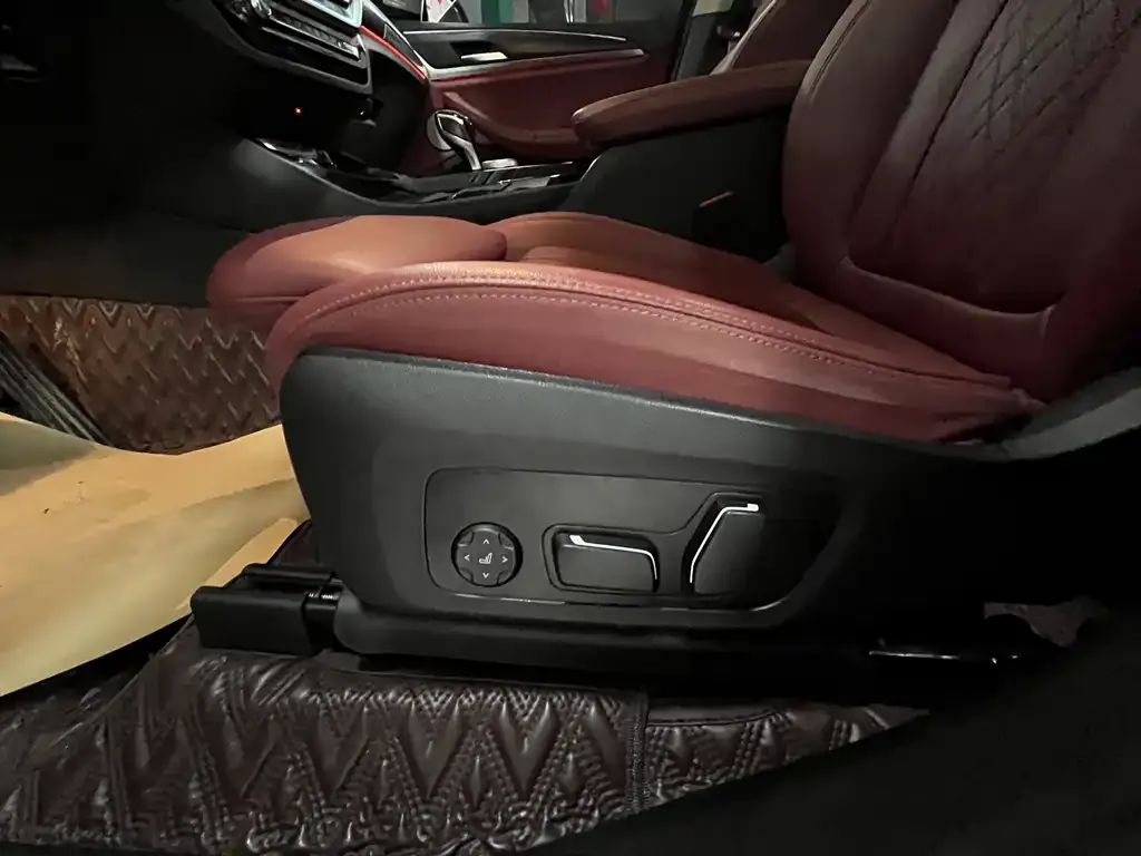 BMW X3 2023 из CN, фото 2