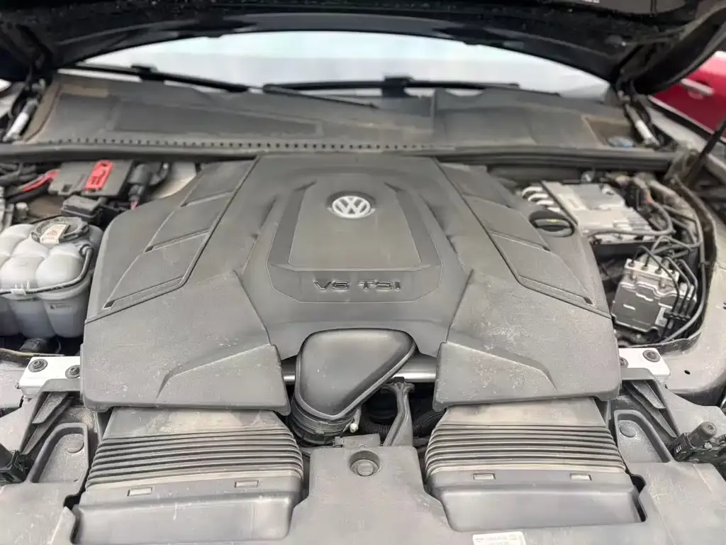 Volkswagen Touareg 2022 из CN, фото 7