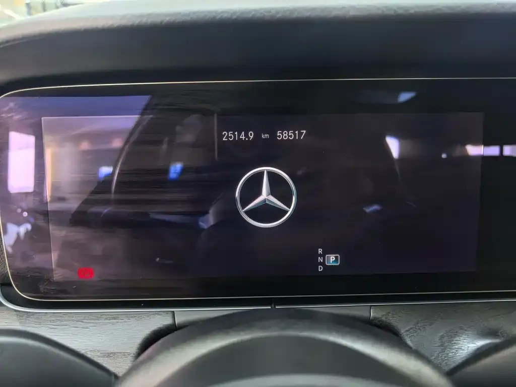 Mercedes-Benz E-Class 2022 из CN, фото 2