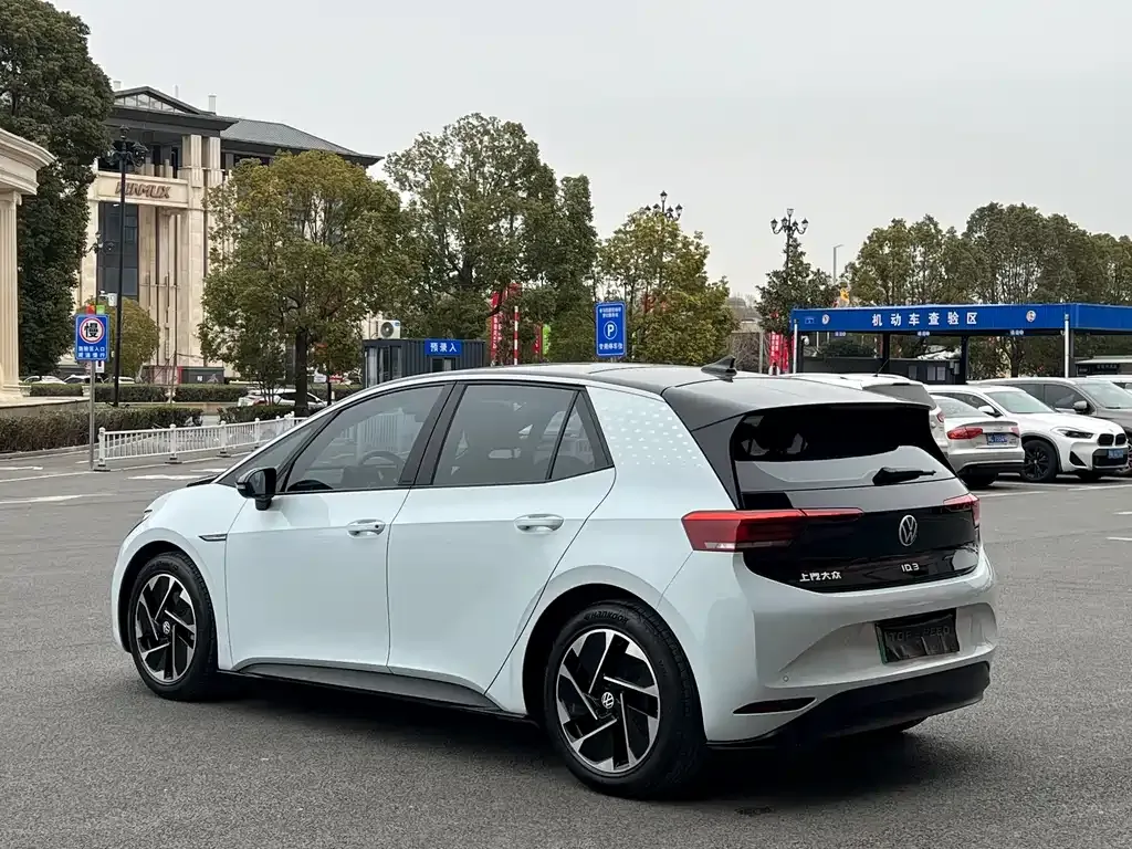 Volkswagen ID.3 2023 из CN, фото 7