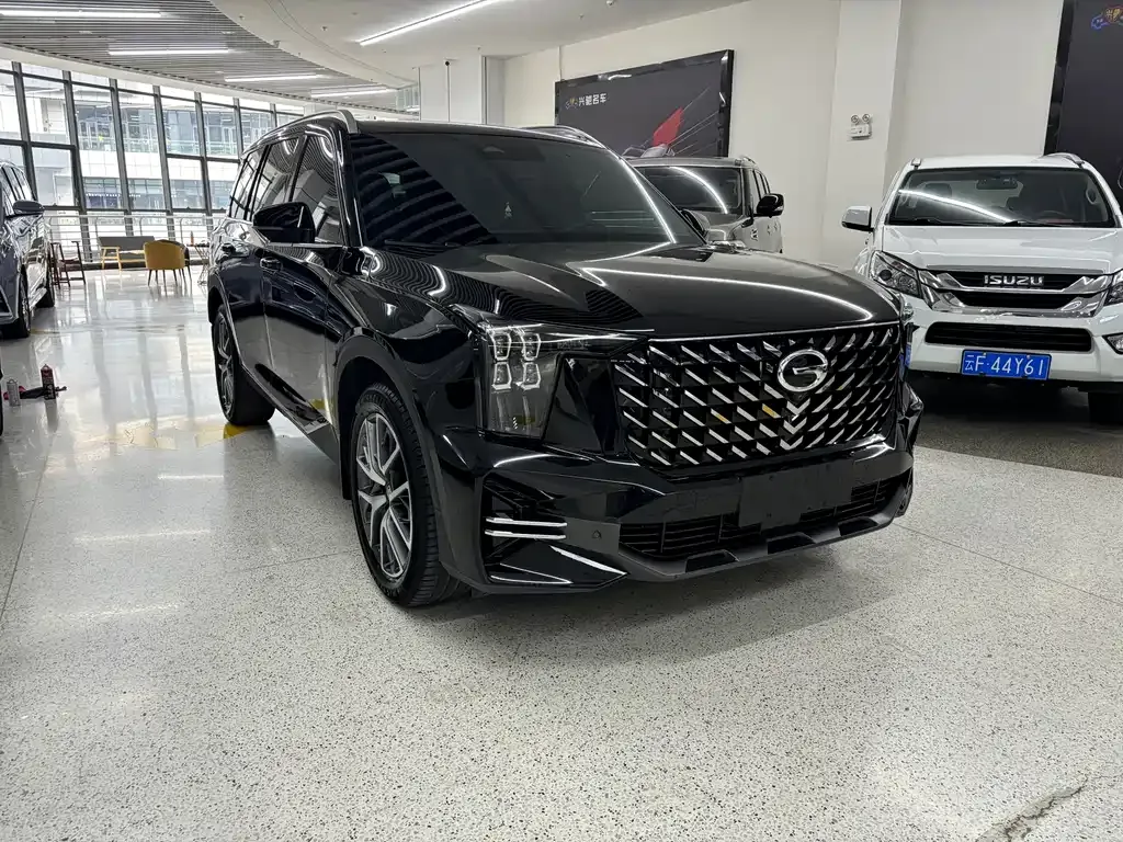 GAC Motor Trumpchi GS8 — фото 8