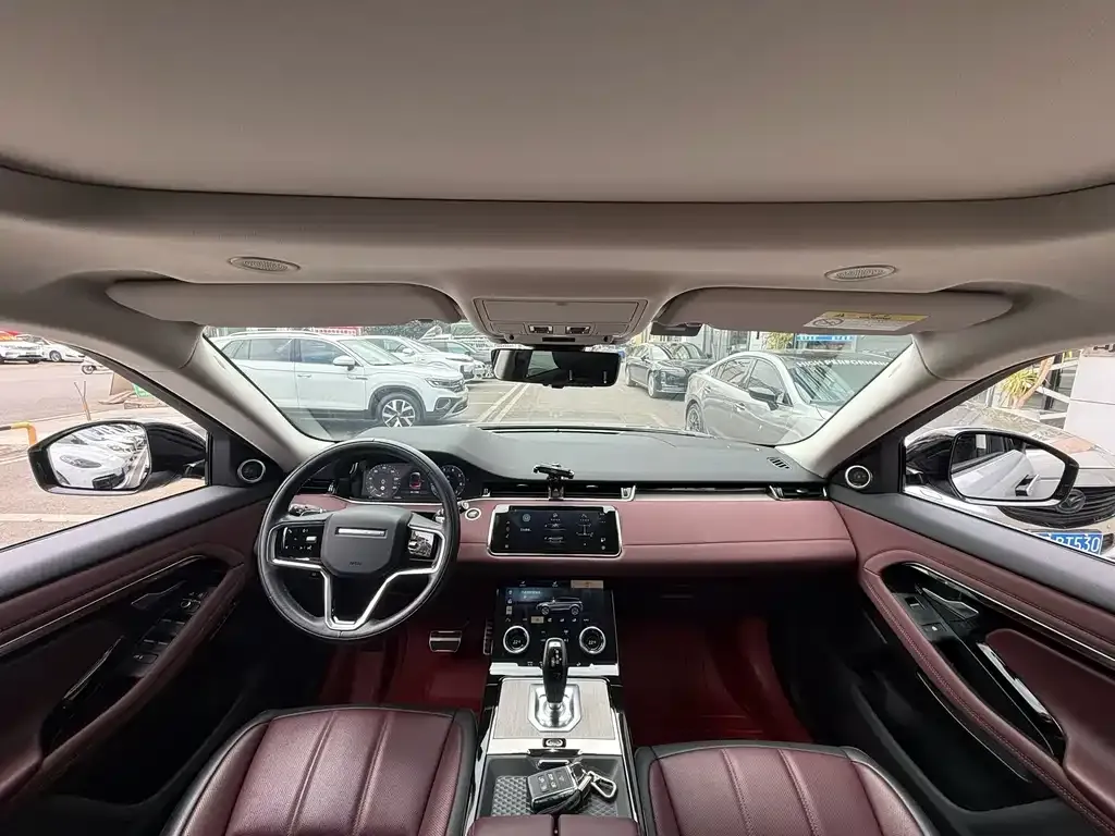 Land Rover Evoque 2023 из CN, фото 5