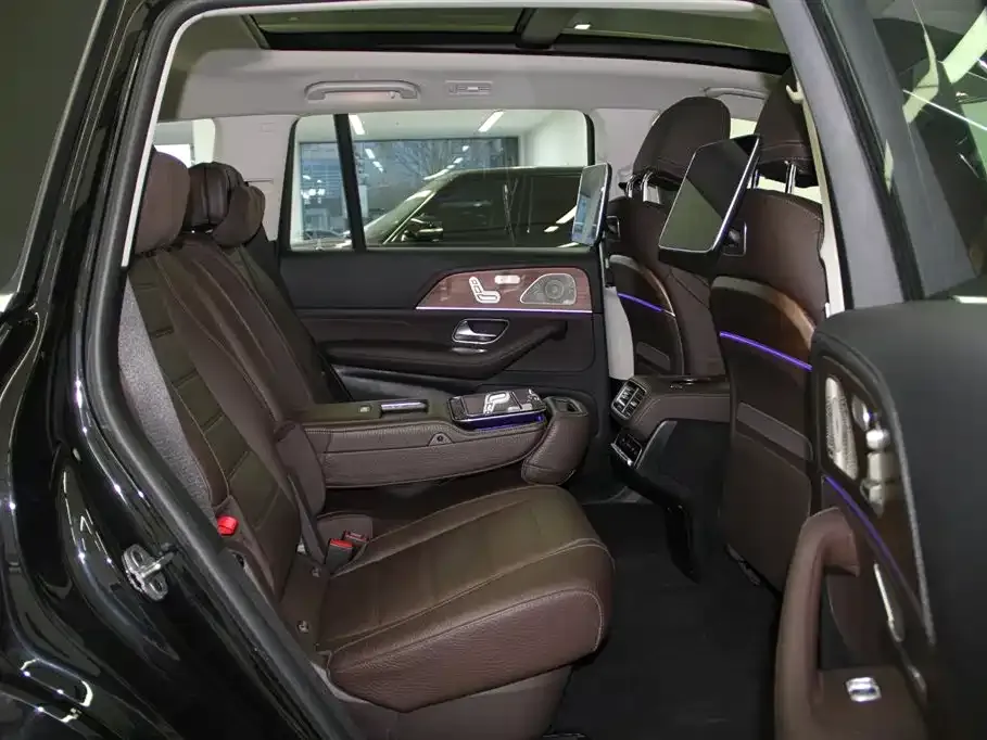 Mercedes-Benz GLS 2023 из CN, фото 7
