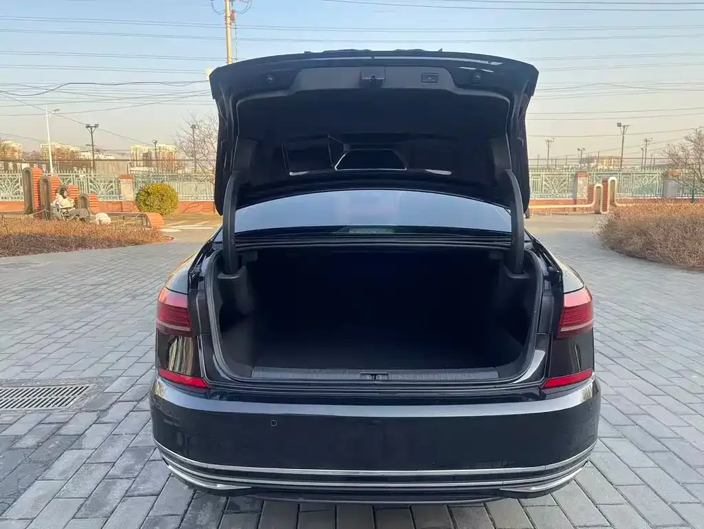 Volkswagen Passat — фото 5