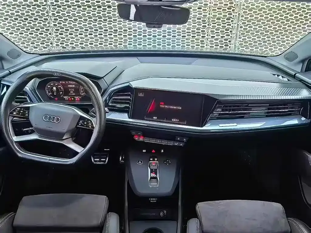 Audi Q4 e-tron 2023 из CN, фото 8