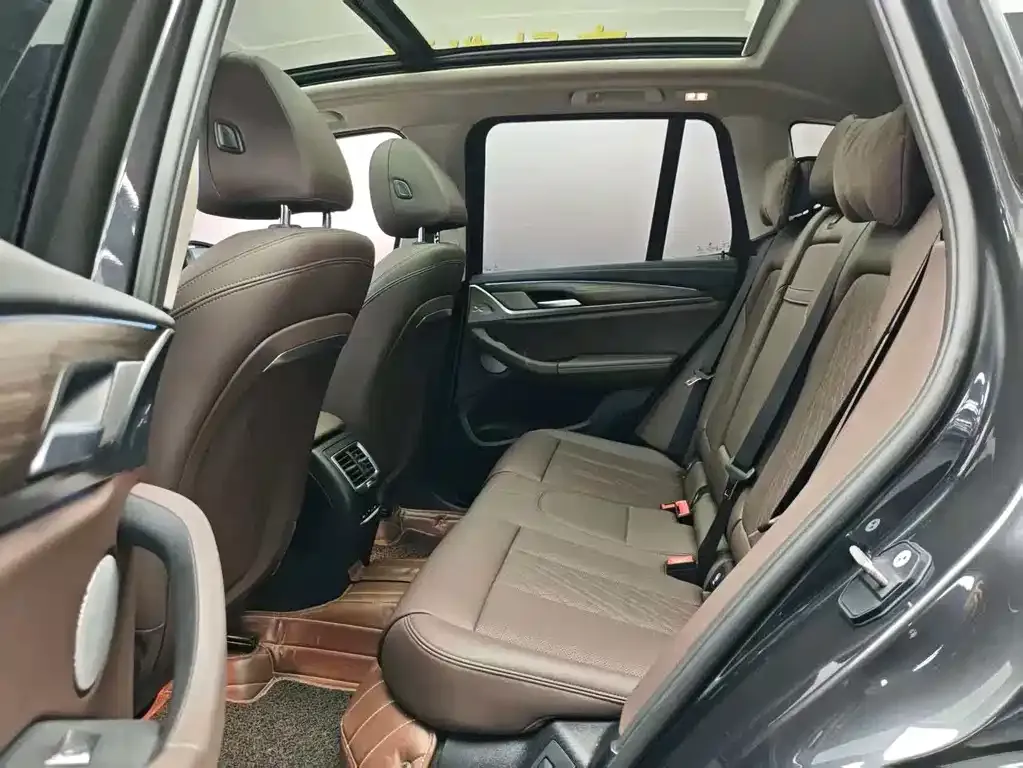 BMW X3 2022 из CN, фото 3