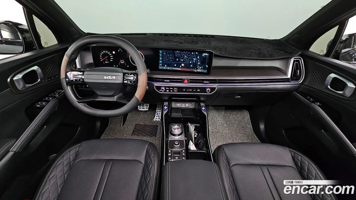 Kia Sorento — фото 8