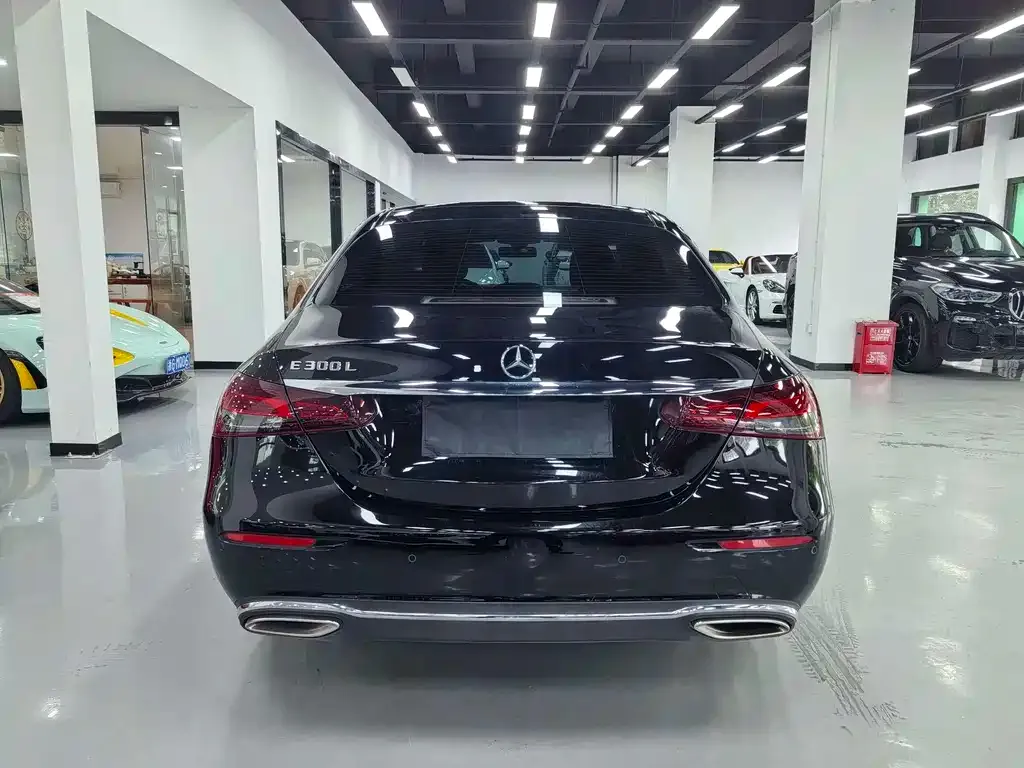 Mercedes-Benz E-Class 2022 из CN, фото 10