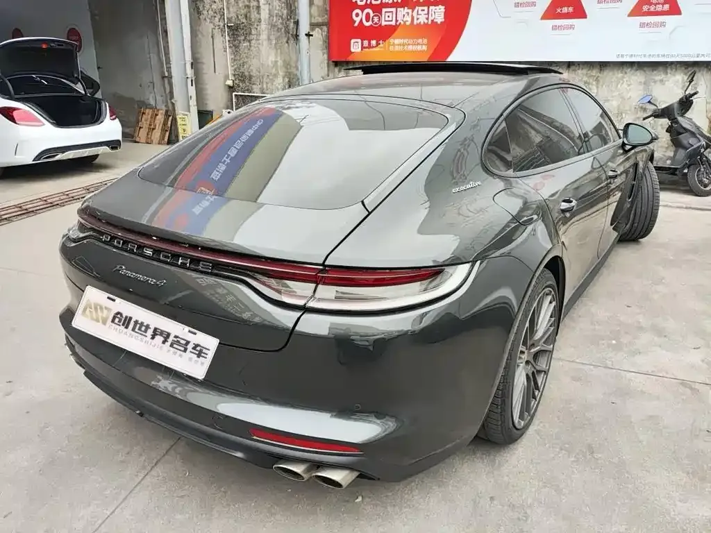 Porsche Panamera 2022 из CN, фото 3