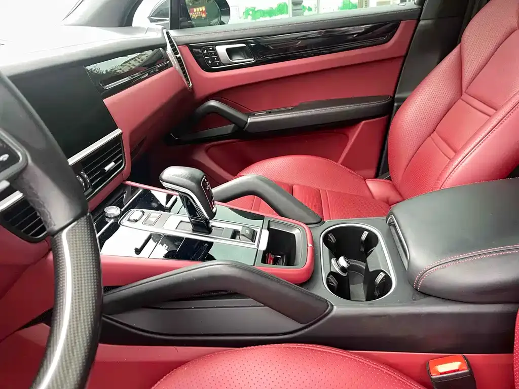 Porsche Cayenne 2021 из CN, фото 3