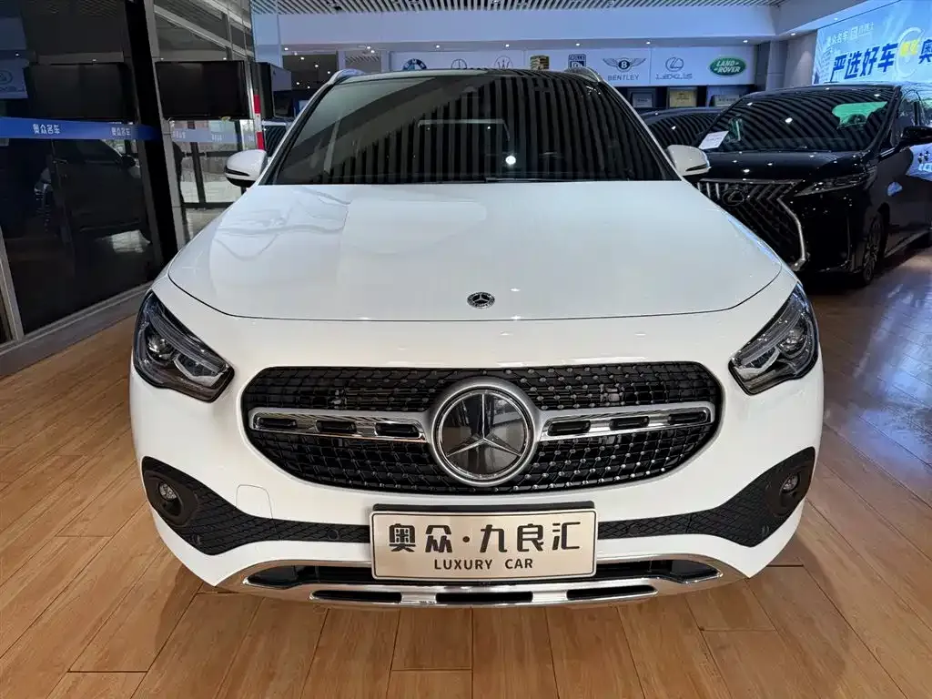 Mercedes-Benz GLA — фото 4