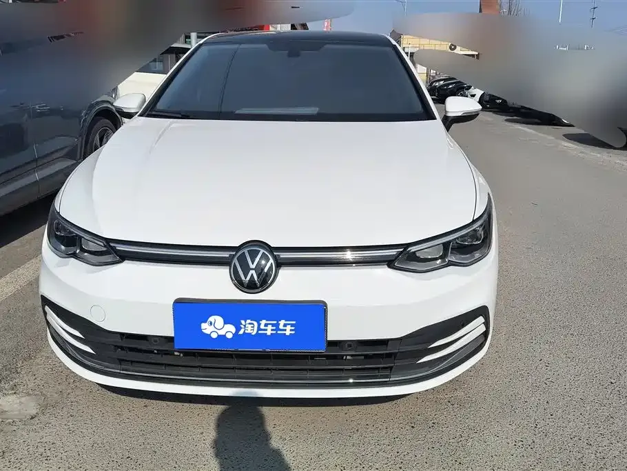 Volkswagen Golf 2023 из CN, фото 3