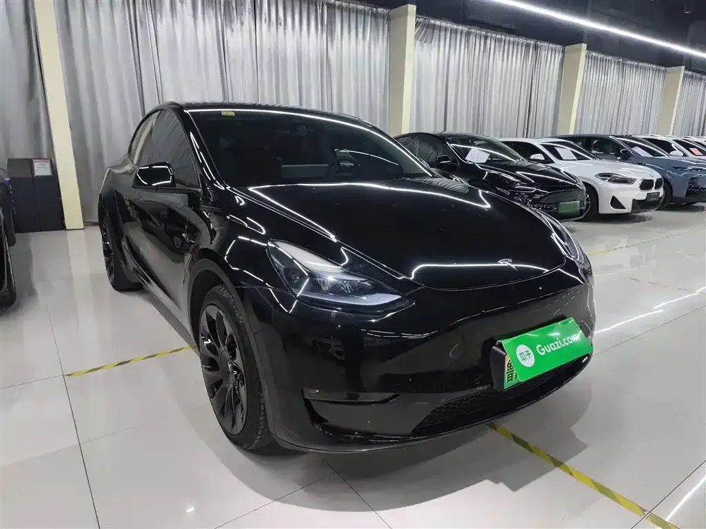 Tesla Model Y 2024 из CN, фото 4